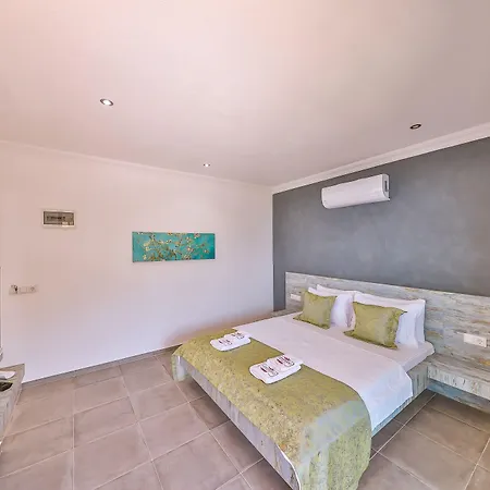 Ξενοδοχείο Hamarat 3*